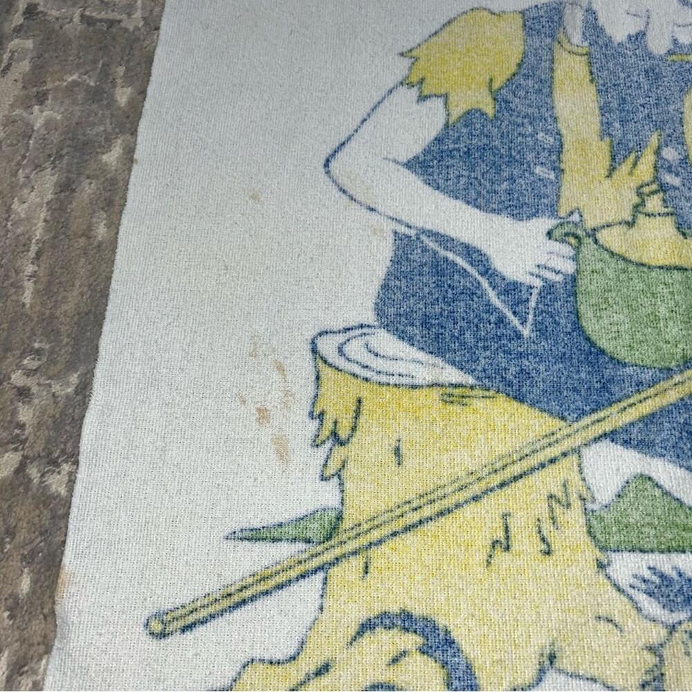 Vintage West Virginia University Cuddle up with a Mountaineer Beach Towel 90s - Picture 4 of 8